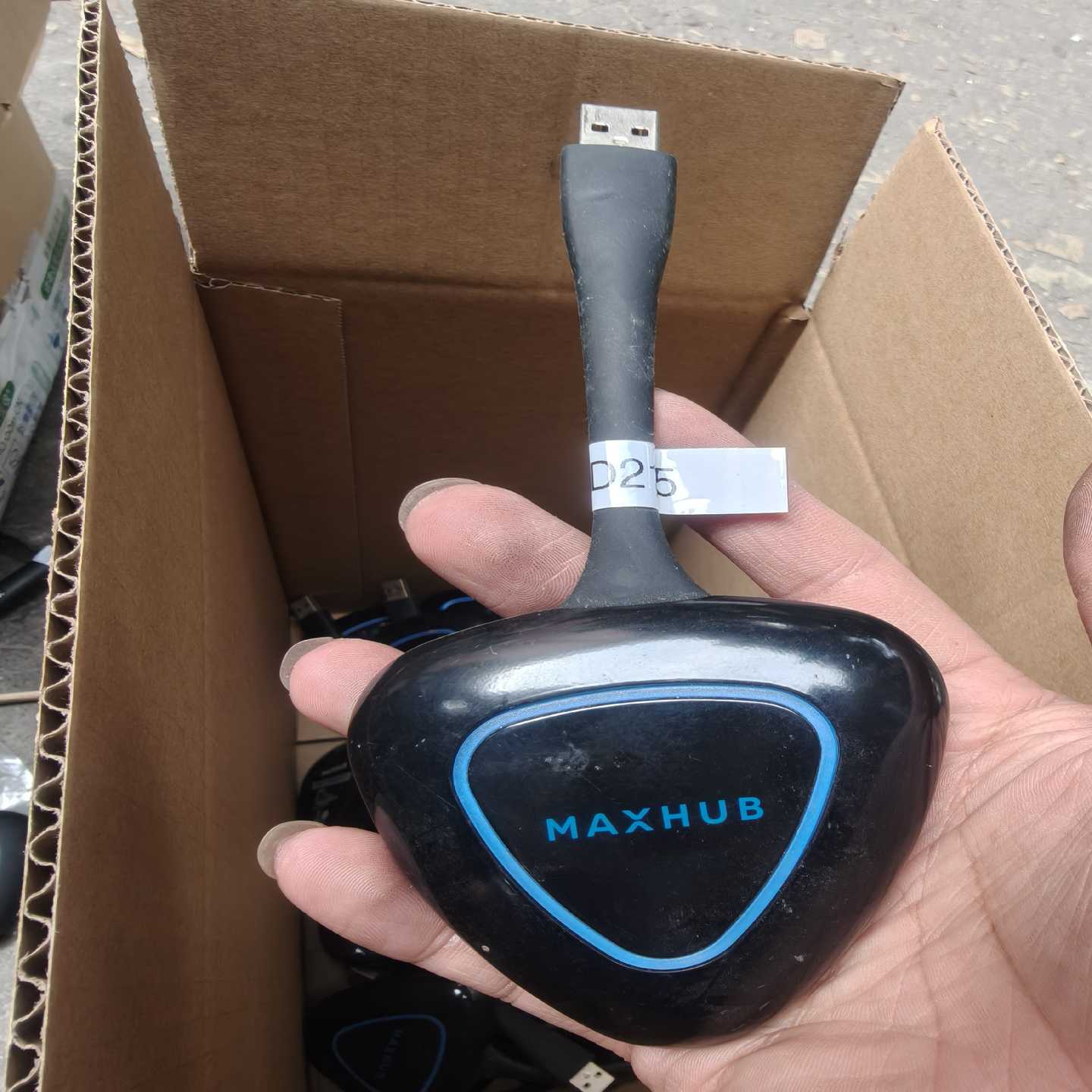 MAXHUB无线传屏器型号:SM01,一个起售适用