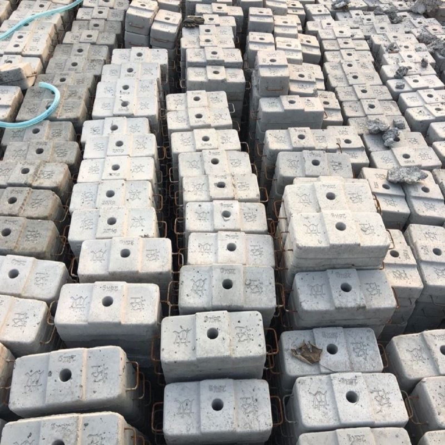 吊篮配重块水泥压重块高标混泥土块提升降机电梯桁架水泥块河南,基础建材,基础材料,淘宝优惠券,粉丝福利购,淘宝优惠卷