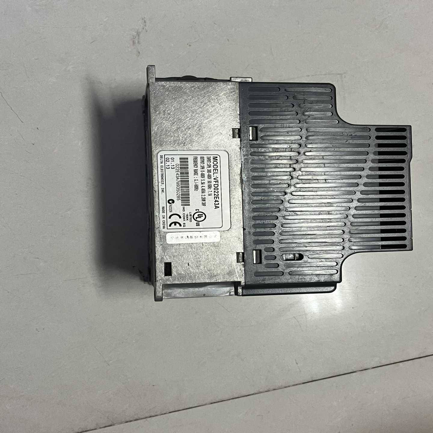 议价产品精驱变频器VFD-D，M2S0015B，220V1.5KWC