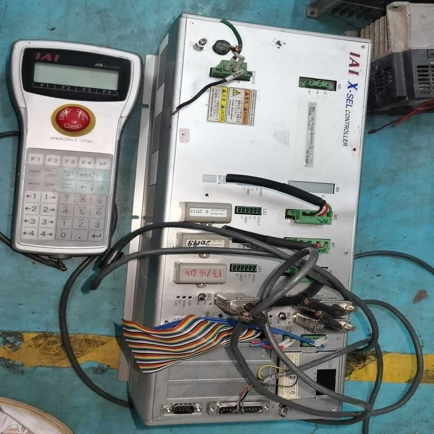 询价IAI机器人控制器XSEL-K-3-400A-400AB-6