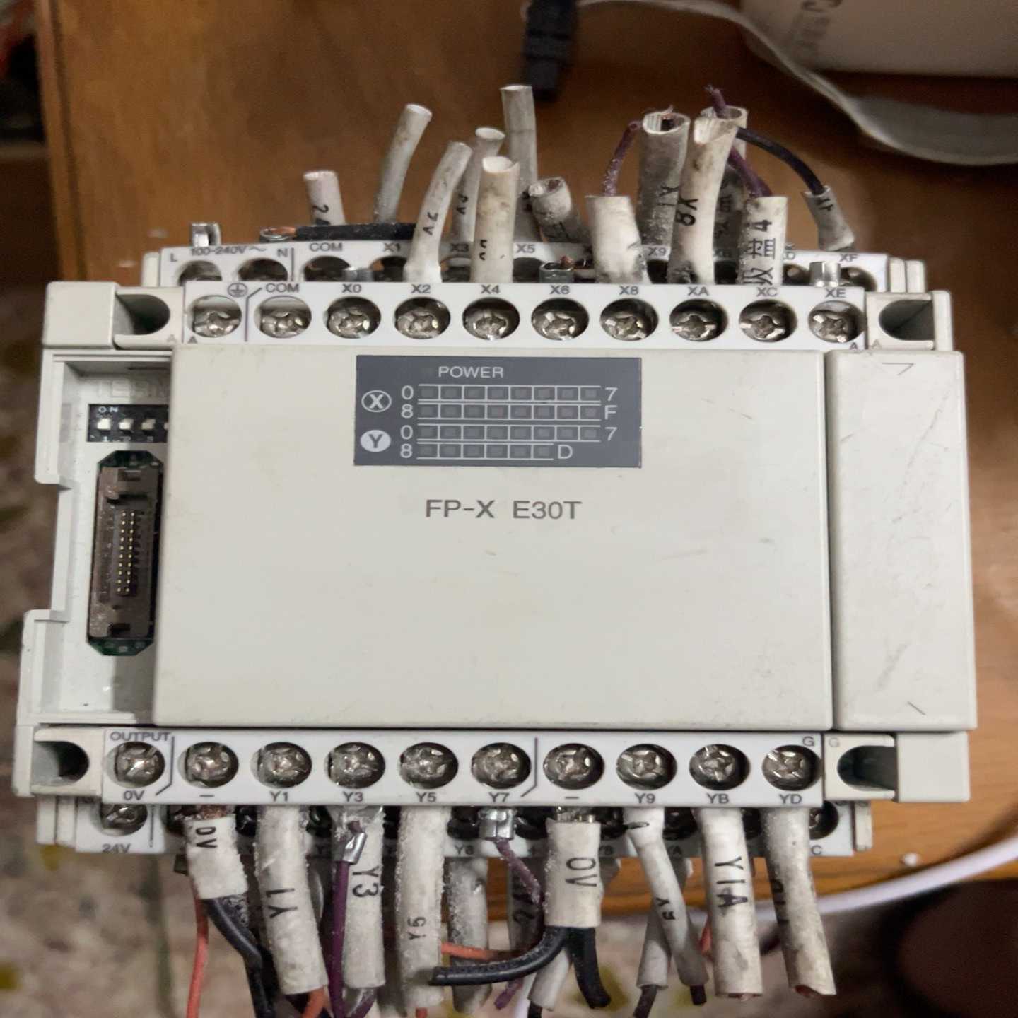 松下PLC扩展模块FP-XE30T--议价商品