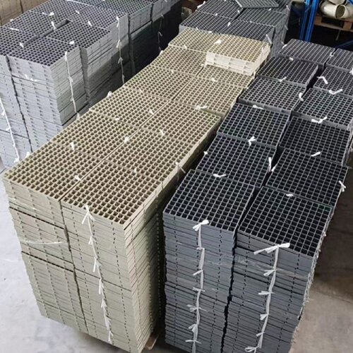 现货塑料拼接格栅洗车网格板鸽舍养殖树篦子格栅方格盖板PP地垫