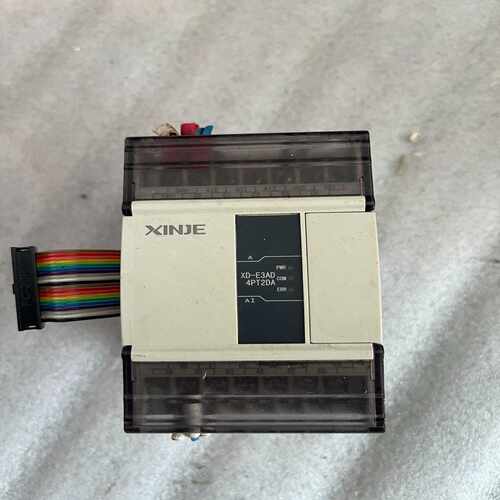 信捷plc，xde3ad4pt2da一个，成色如图，功能正询价