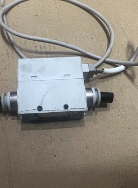 正品SMCPFM711C8AM流量计开关二手拆机