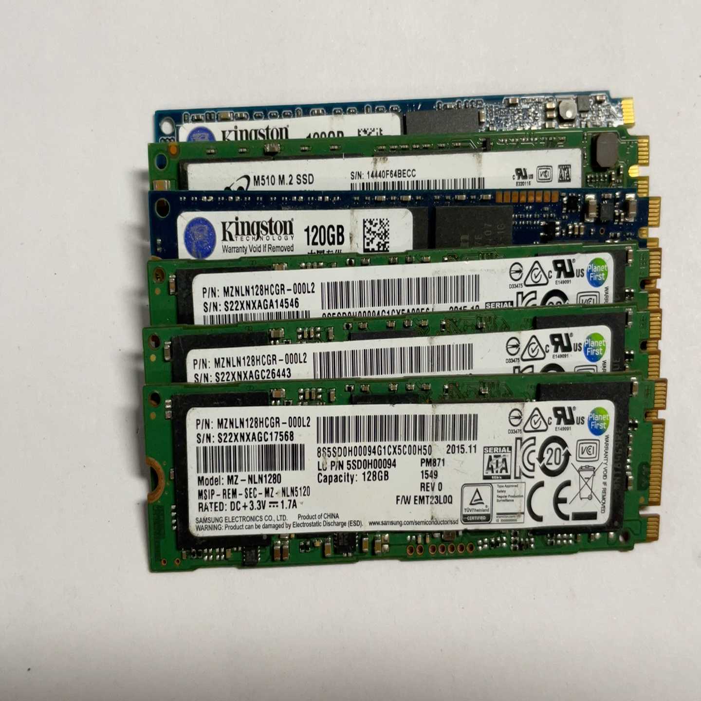 m2固态硬盘128g三星功能完好要的直接拍--议价商品