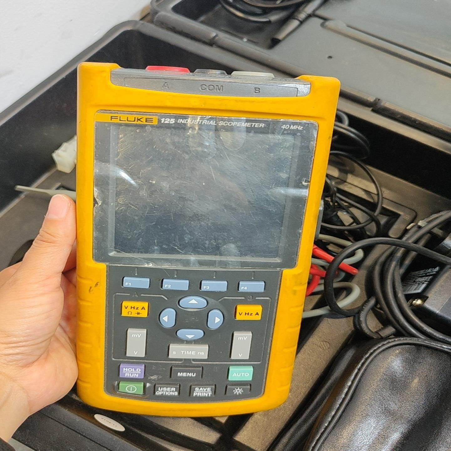 Fluke福禄克125工业示波器，，功能正常使用，议~询价