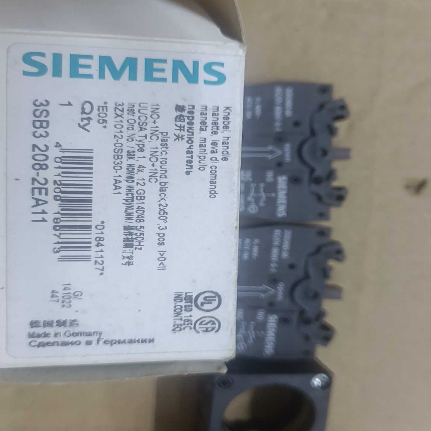 旋钮开关3SB3 208-2EA11~询价