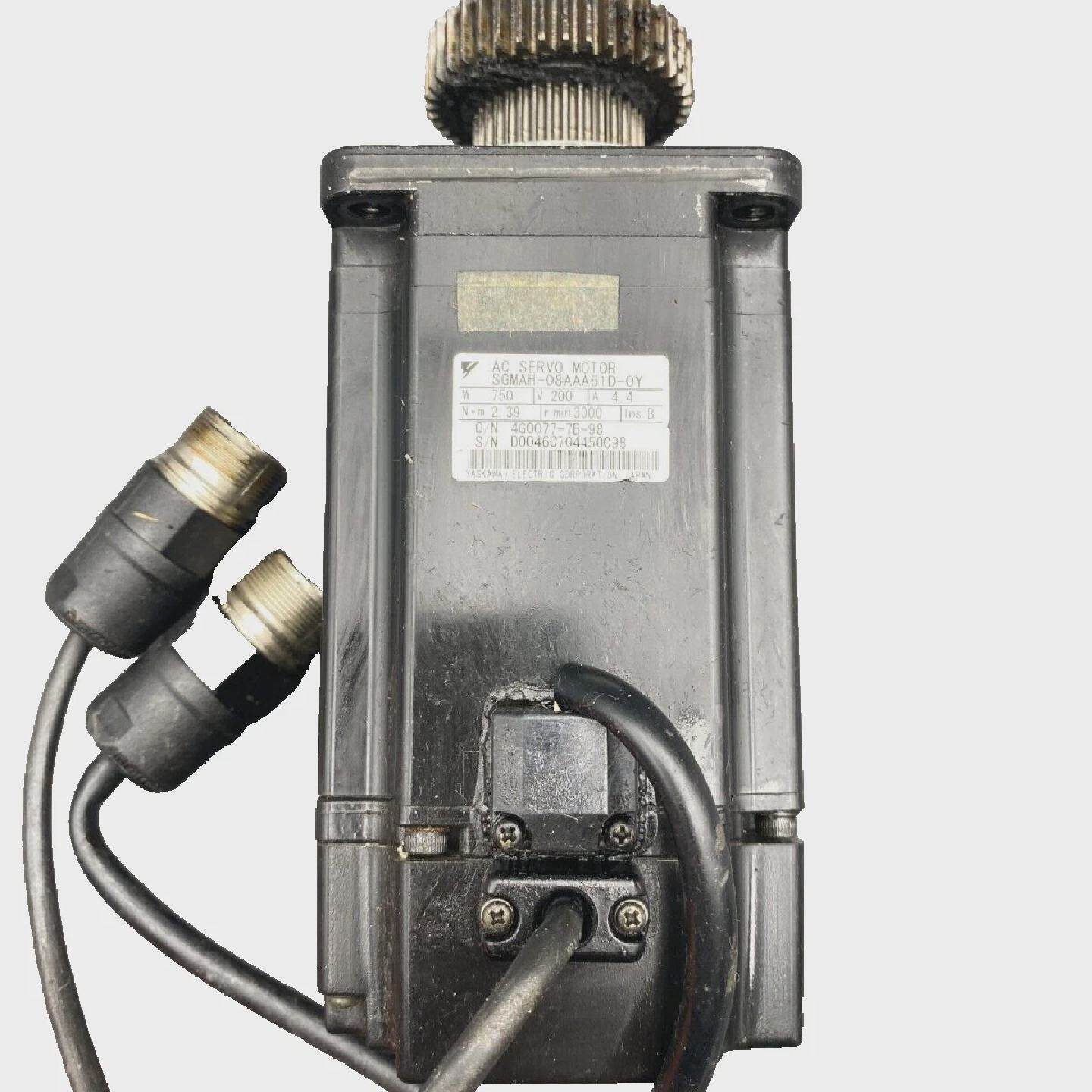 OMRON SGMAH08AAA61D0Y 750W 200V 4.4A 2.39 Nm 3000 RPM AC SER