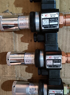 询-JUFENG压力断电器开关AC250V3A共3个176