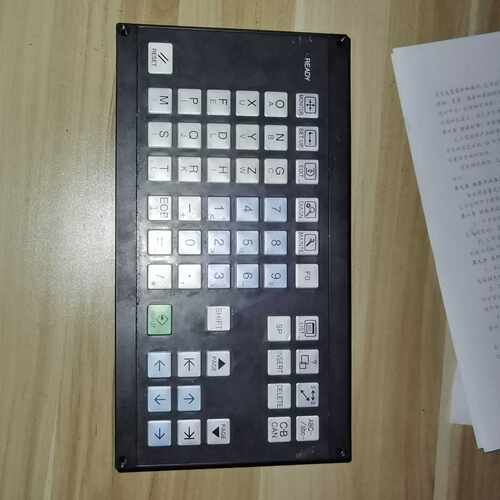 FCU7-KB029三菱M70按键板，FCU7-DX711三（地坛设备）
