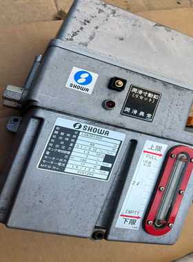 询价LSHOWA日本昭和电动润滑泵lcb30105c工厂库房搞的