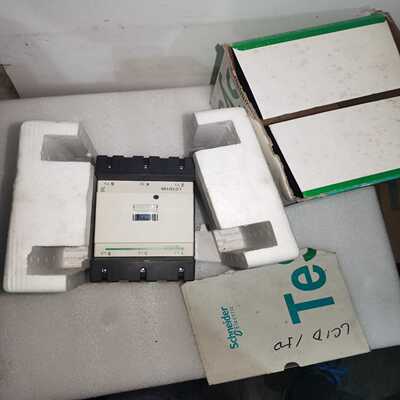 议价全新施交流接触器L115000一台包装有点破损，邮适用