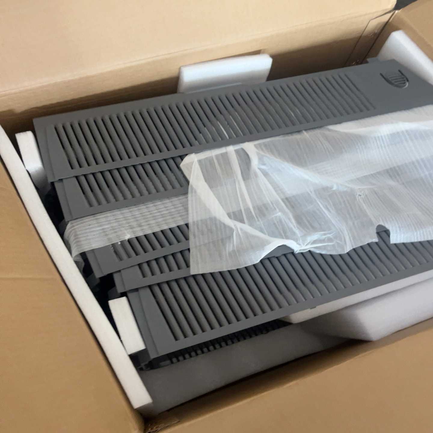 ABB变频器 ACS510 550 白色外壳 灰色外壳。（电子设备）