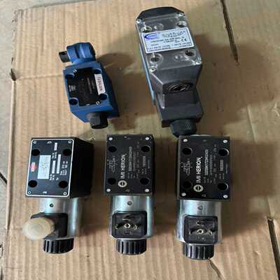 询价~德国海隆液压阀S6VH10G02000160V，3个
