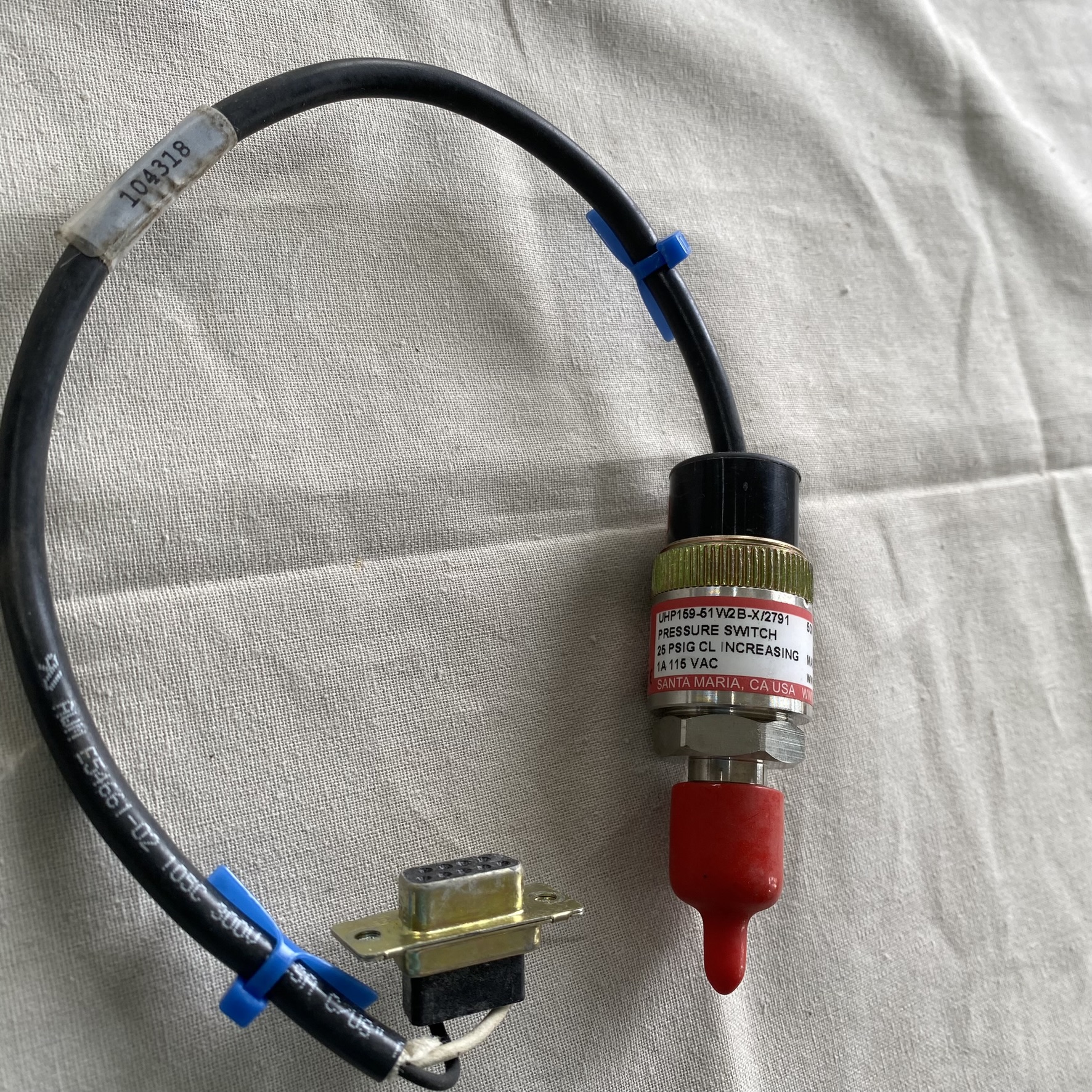 美国原装UHP159压力传感器，型号UHP159-51W2B--议价商品