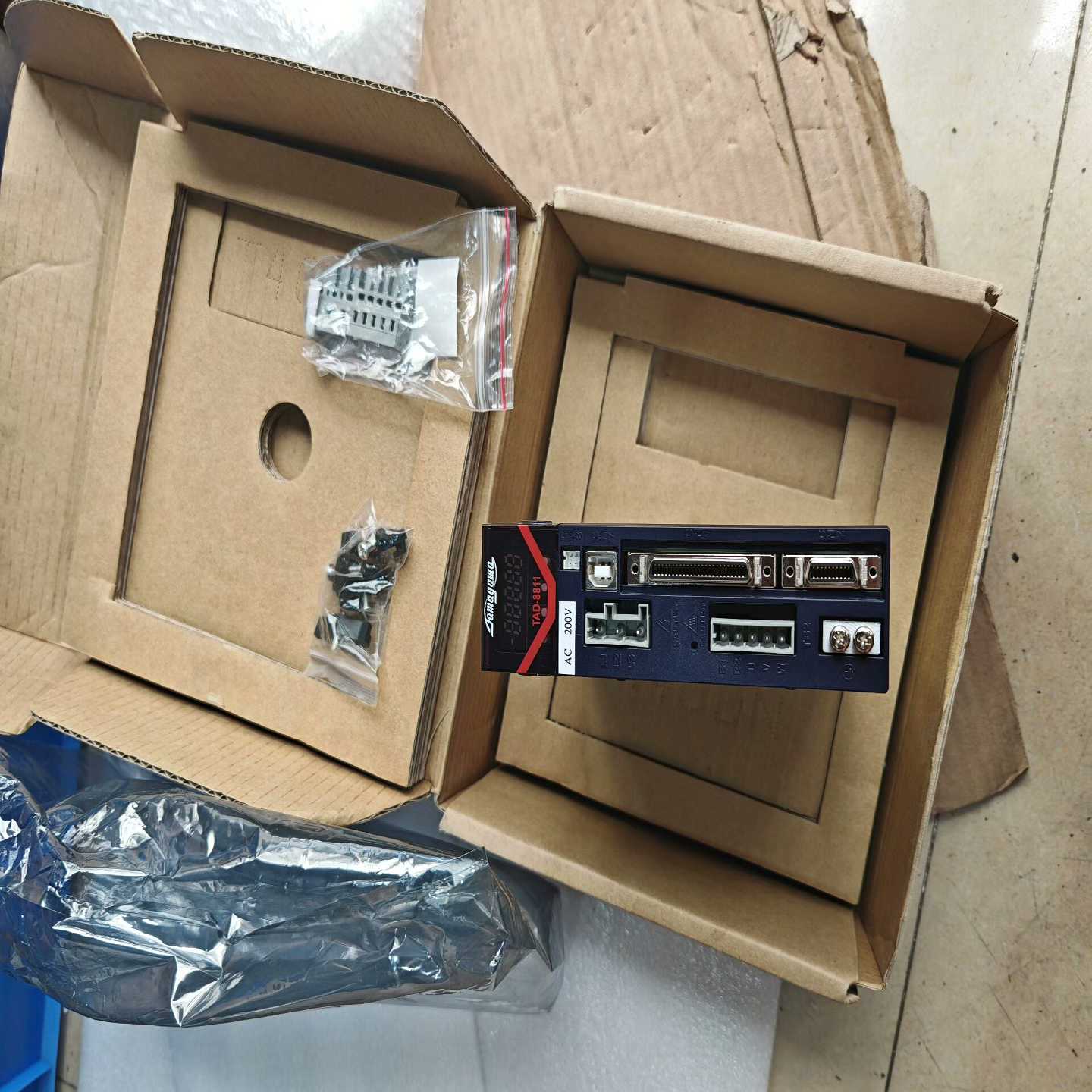 多摩川驱动器/控制器多摩川伺服驱动器TAD8811N3询价