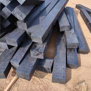 铁路二手老旧枕木火车轨道吊车用实木垫木方油浸防腐木枕园林厂家