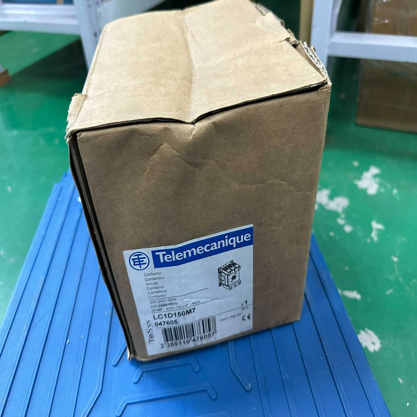 议价施耐德接触器原装全新LC1D150M7实物图75KW220