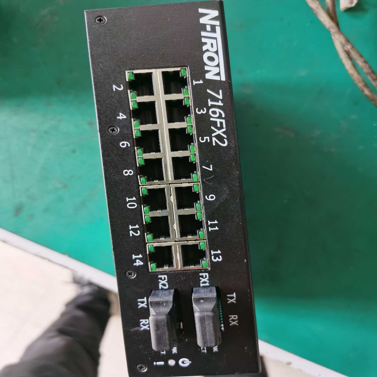 交换机全新原装716FX2-SC-议价