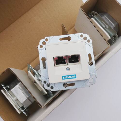 4x Siemens V28103Z100D21 ICCS100 2xRJ45 rw Anschlussdose  un