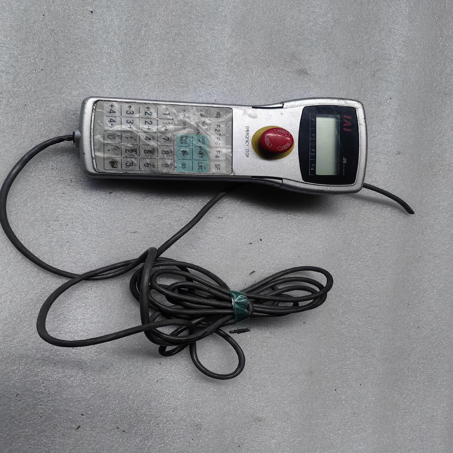 日本TSUTSUMI速米焊锡机器人示教器线被剪了成色如；议价