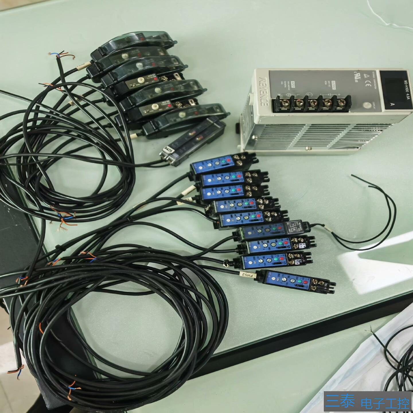 基恩士MS-H100有1个PS2-62有9个ES-M，议价