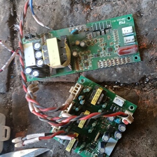 询价 新风光变频器FG2000一045055P变频器板子一