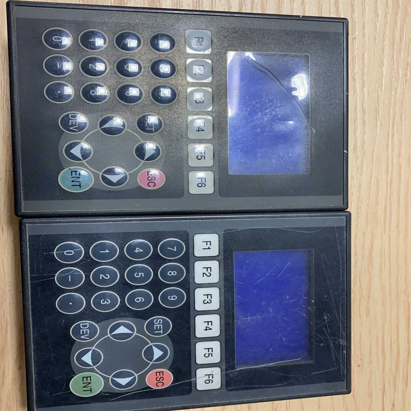 议价三菱触摸屏F920显示器原装拆机触摸屏F920GOT-BB