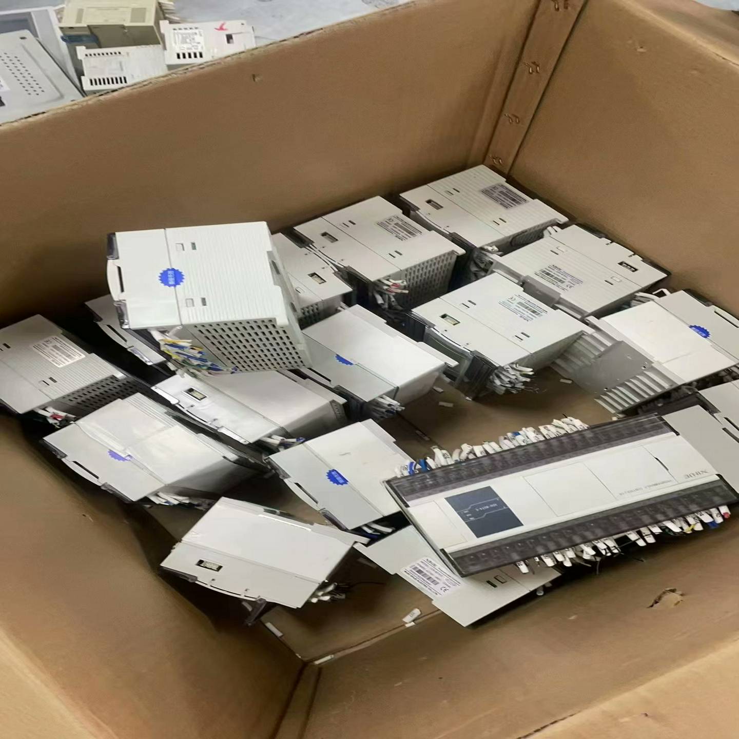 XD5-60T4-E，XD5-60T6-E信捷plc，成色如（零零电子）