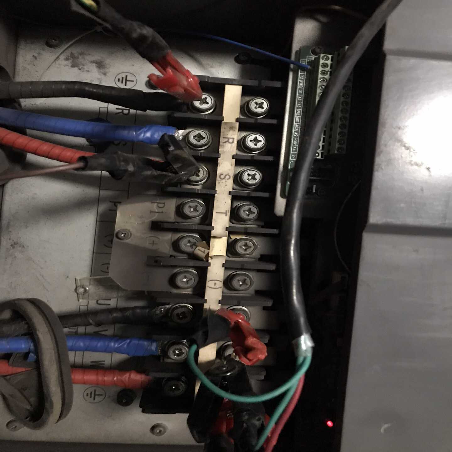（请询价）AC60-T3-037G/045P伟创变频器，功能成色如图中