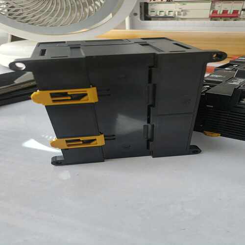 LPC2214FBD144.旧货~询价