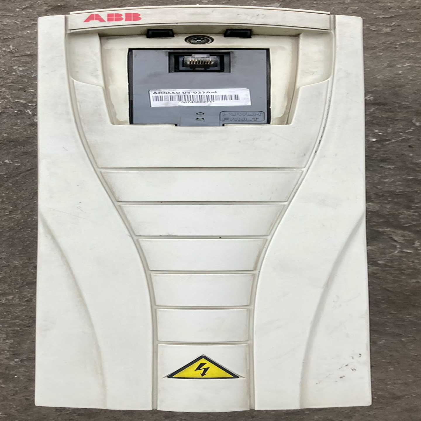 ACS550-01-023A-4变频器ABB11/7.5KW【博航商行】