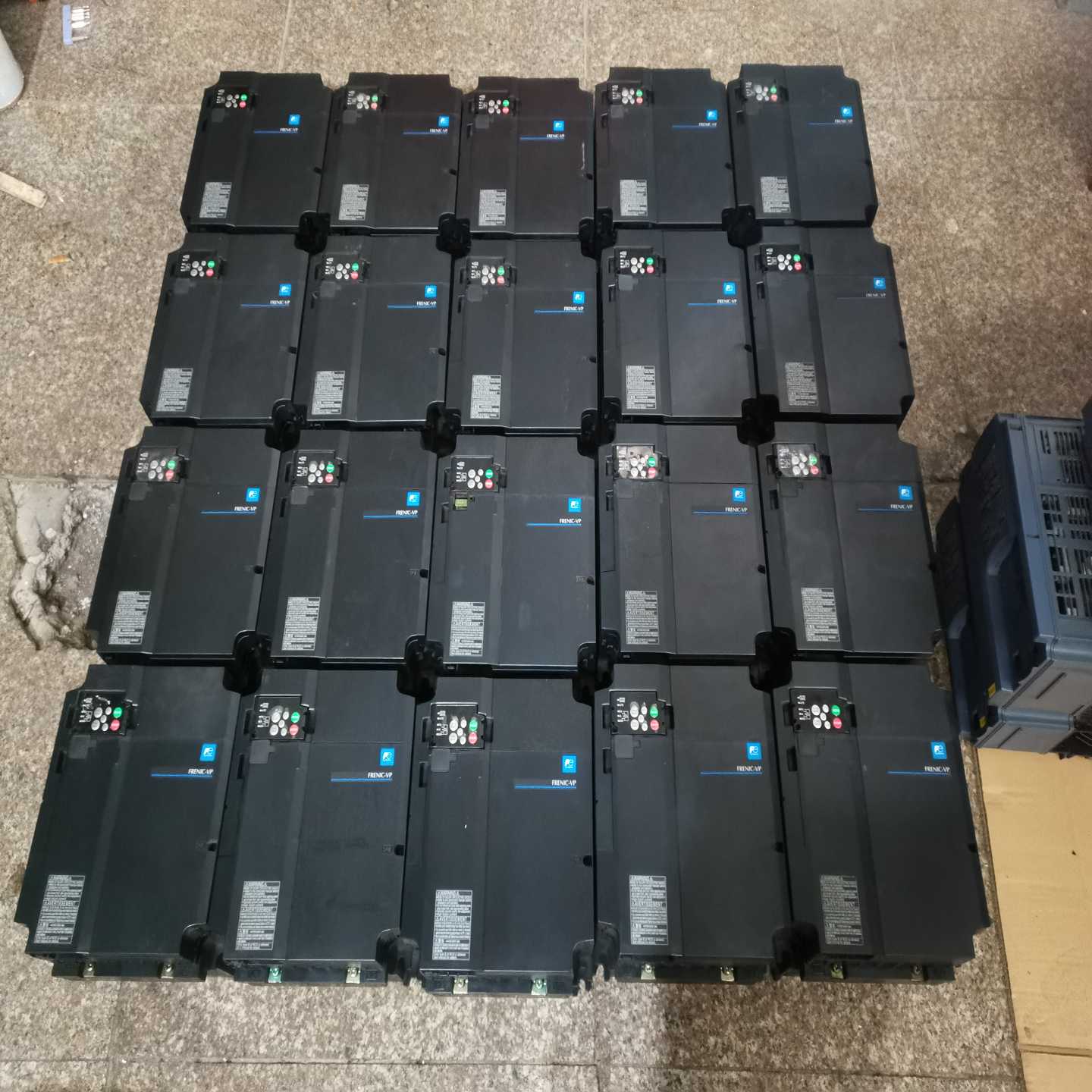 【议价】富士FRN0031F2S-4C功能正常成色如图的联系适用