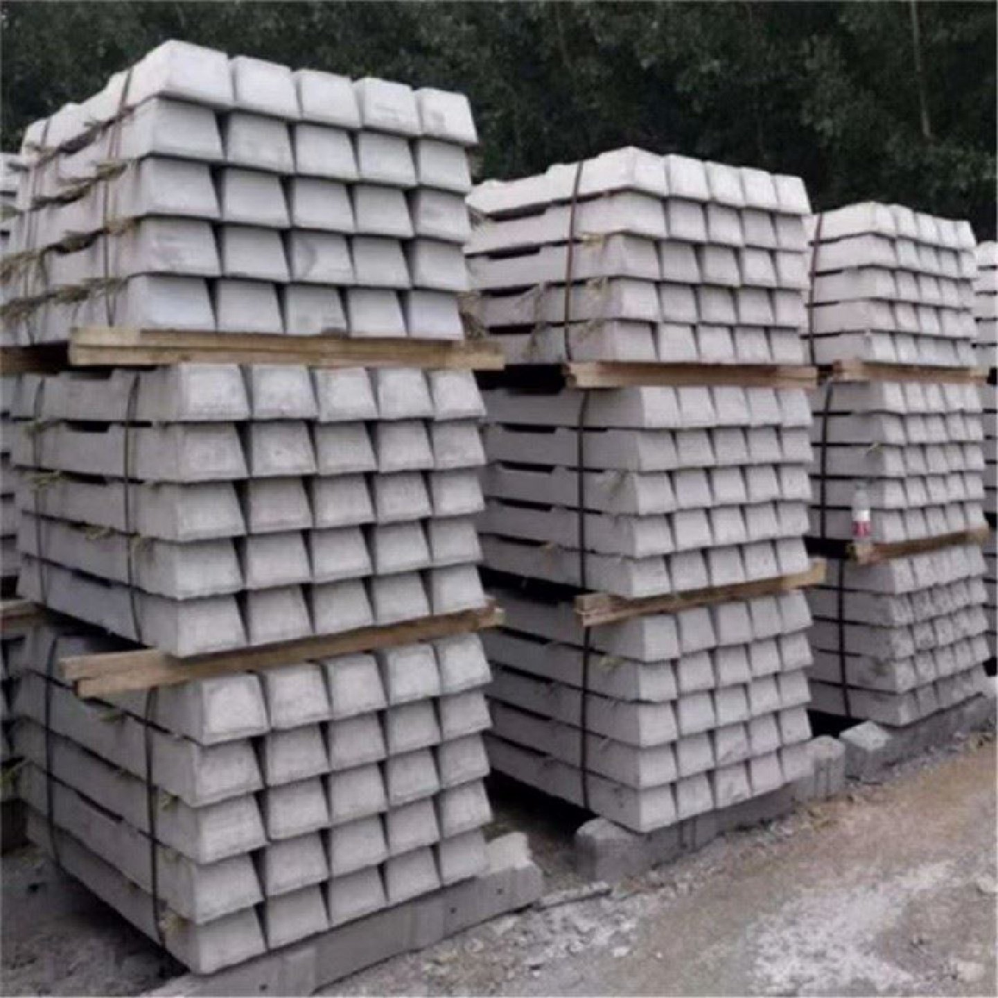 水泥垫块钢筋保护层水泥内撑条支撑条马蹬马凳梅花圆形混凝土垫块