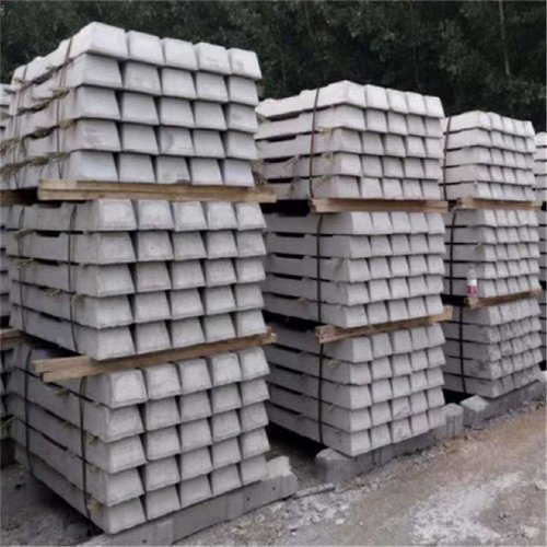 水泥垫块钢筋保护层水泥内撑条支撑条马蹬马凳梅花圆形混凝土垫块