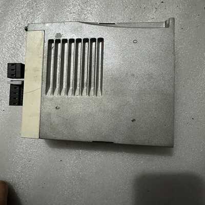 莱维特LGT240电容麦，成色如图，功能正常无拆修，的联【白零商