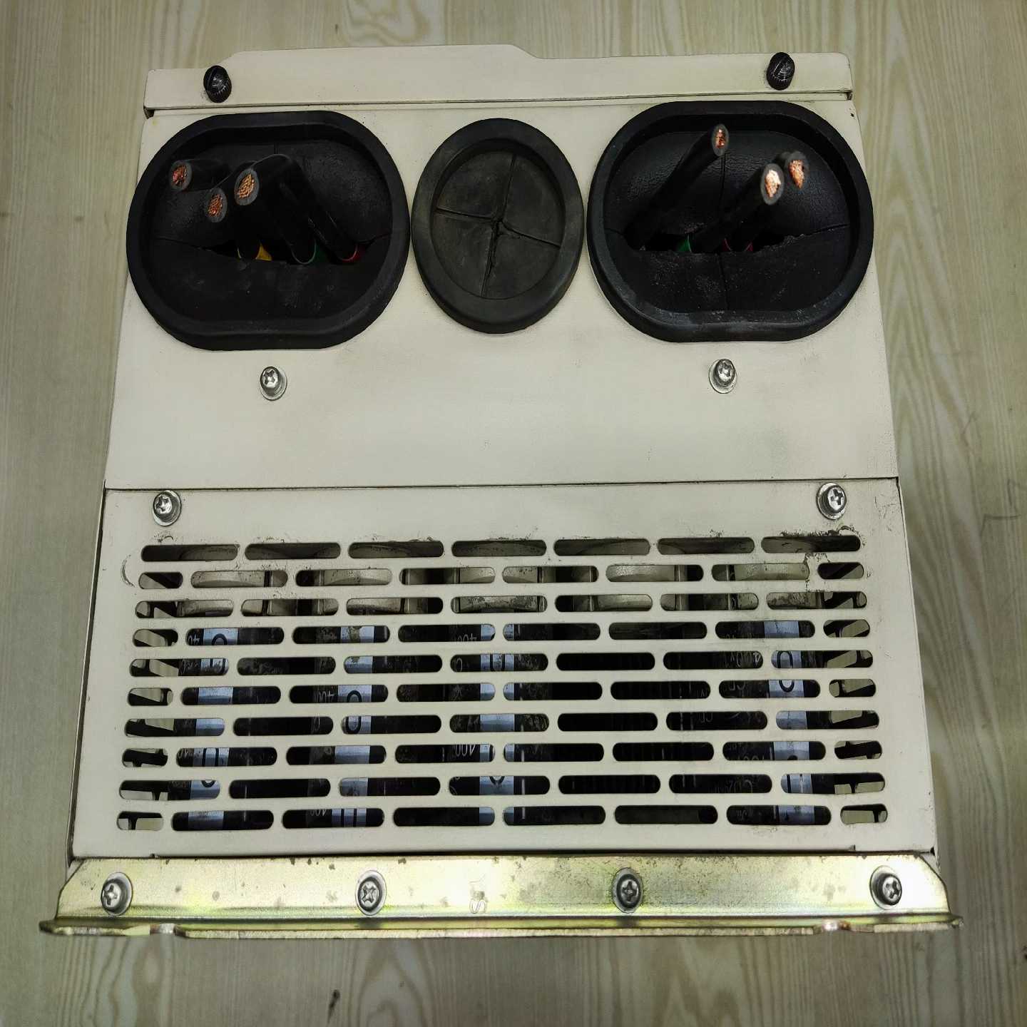 议m价伟创变频器重载22kw/380v伟创AC70现货/维修