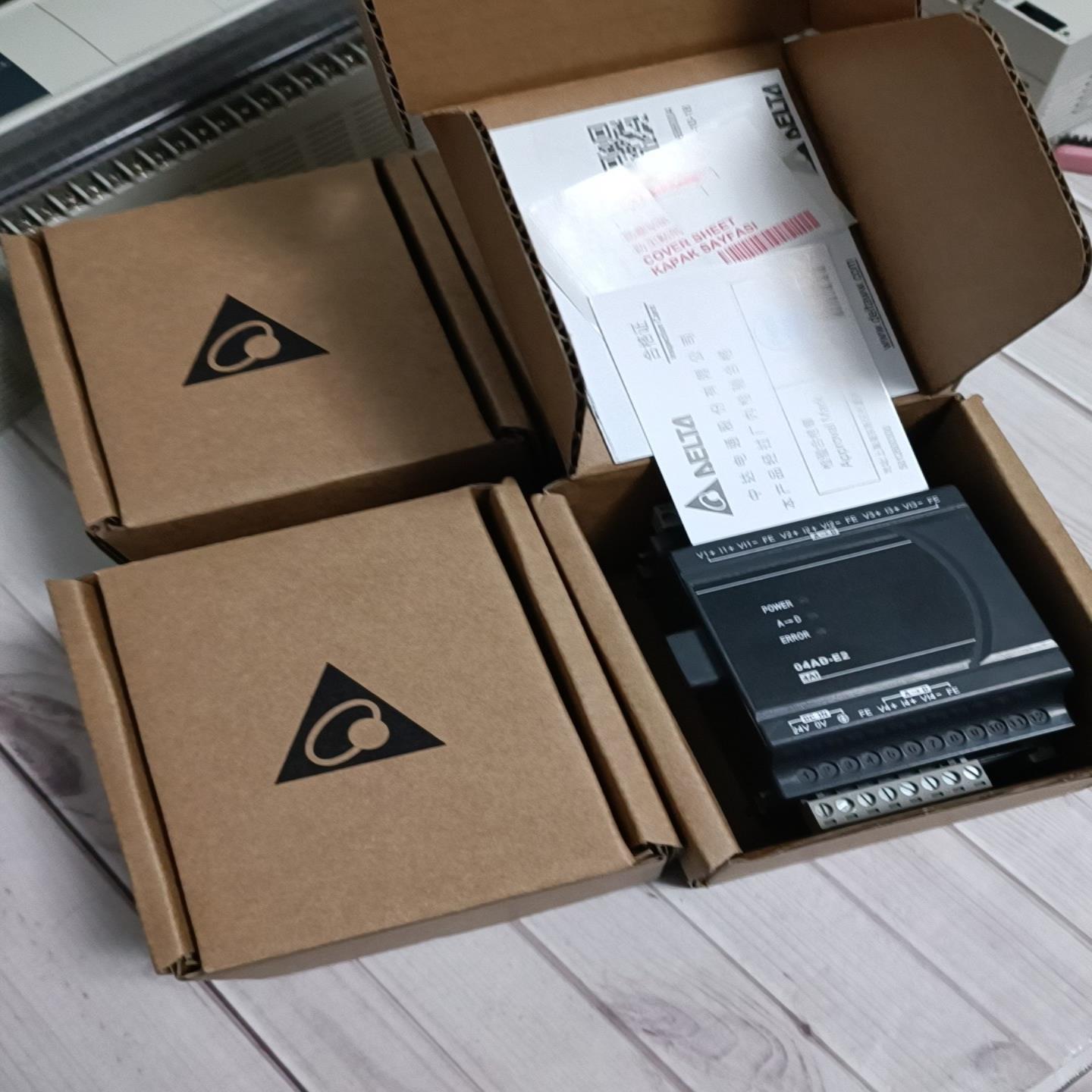 余货带包装台达模块，DVP04AD-E2  （佳毅工控）