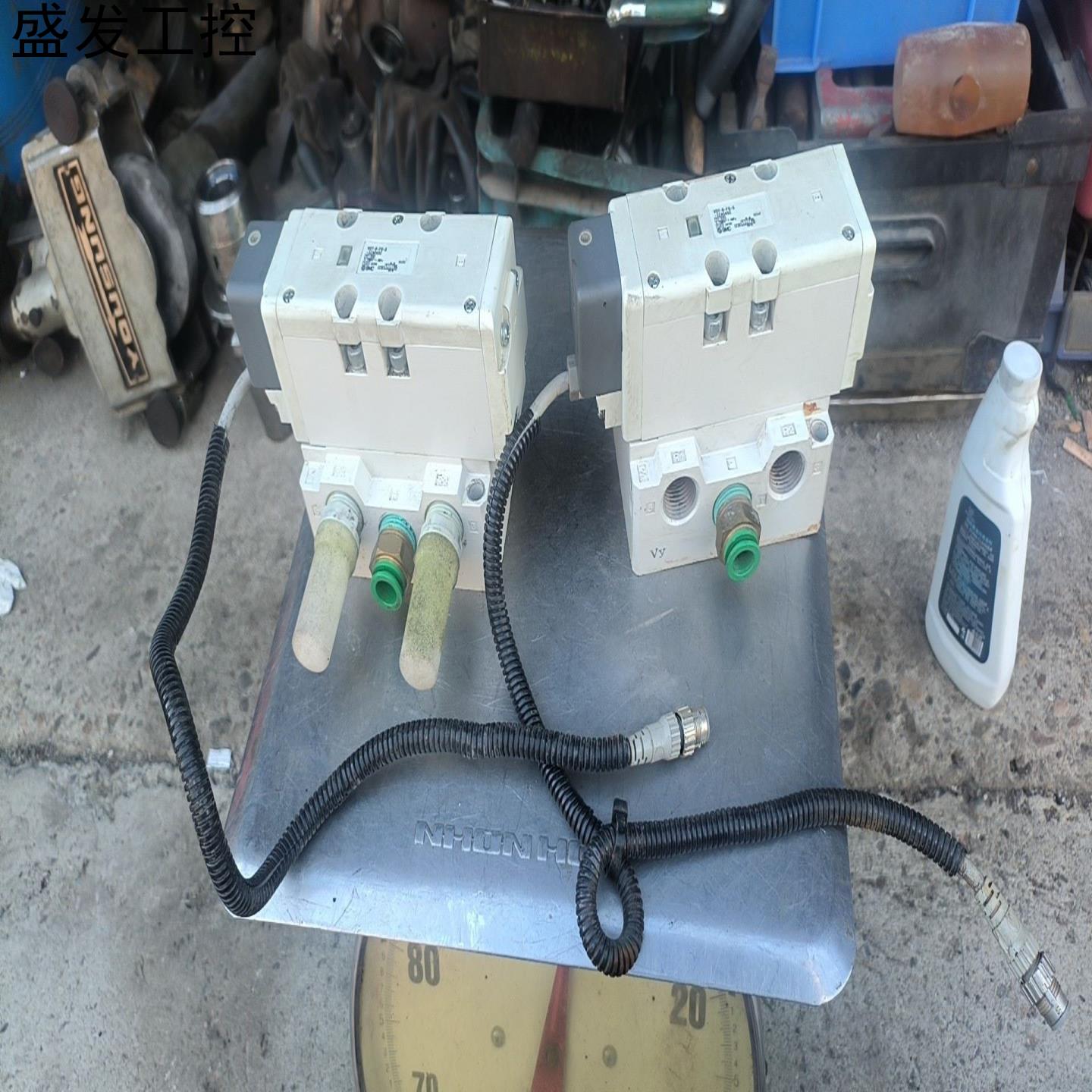 拆机2台日本进口电磁阀SMCVQ7-8-FG-S-3ZA0议价产品
