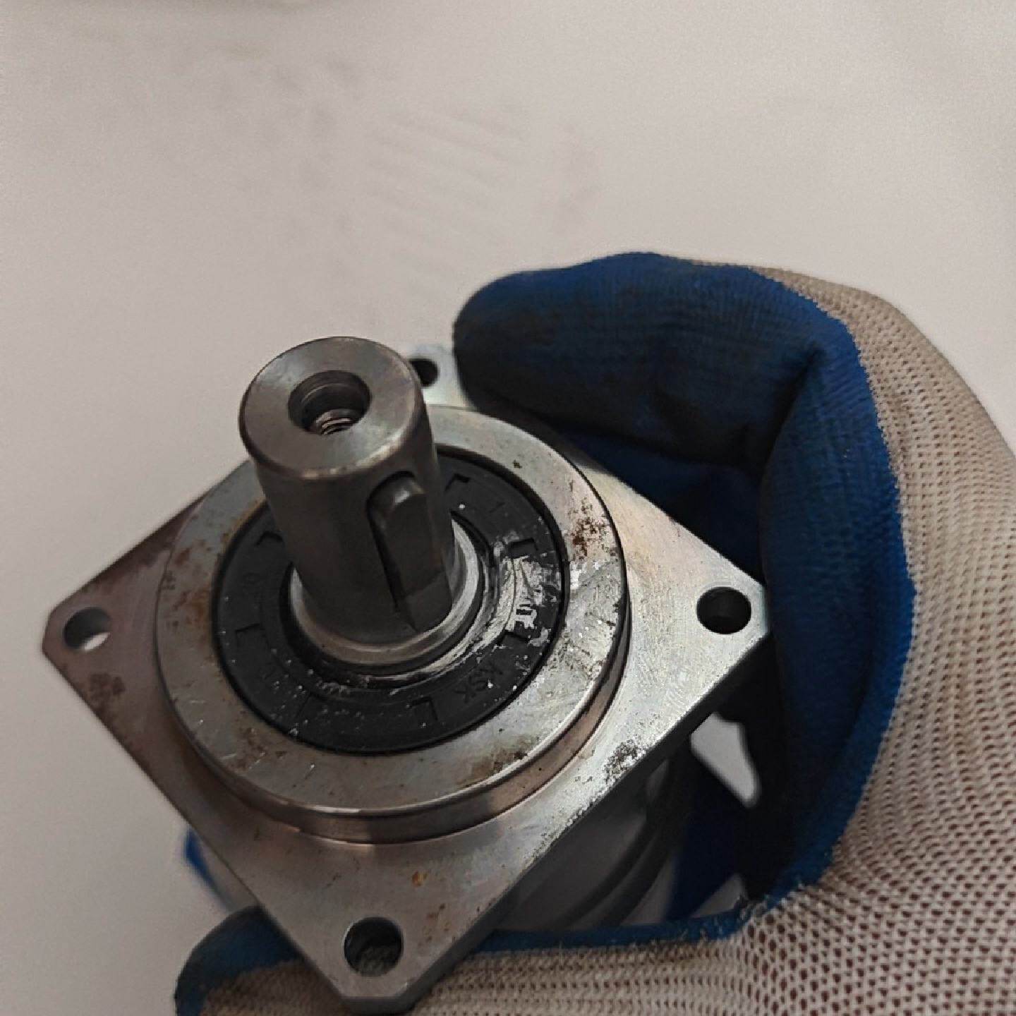 台湾锋桦VRB060-7-S2-P1行星减速机，轻微使用痕迹--议价商品