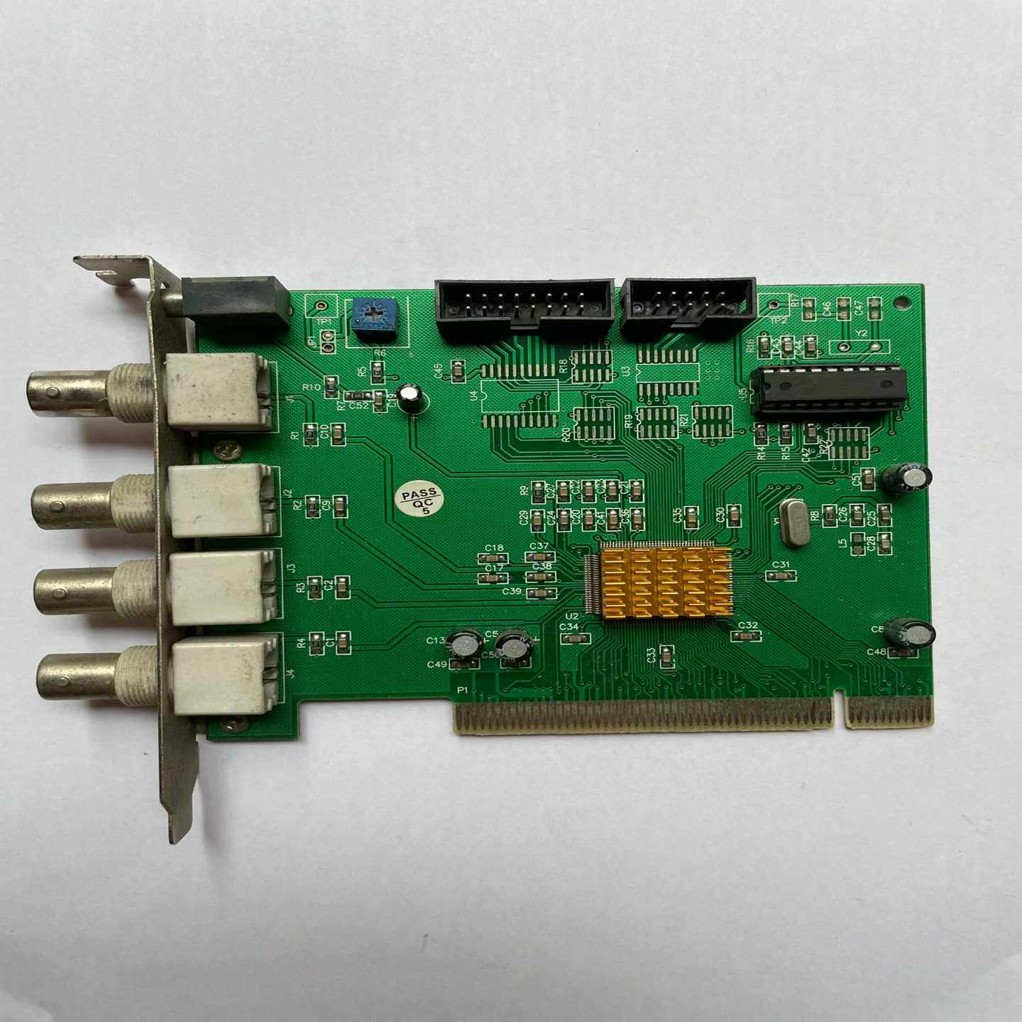 四路监控卡视频采集卡BNC接口Fusion878A芯片-议价