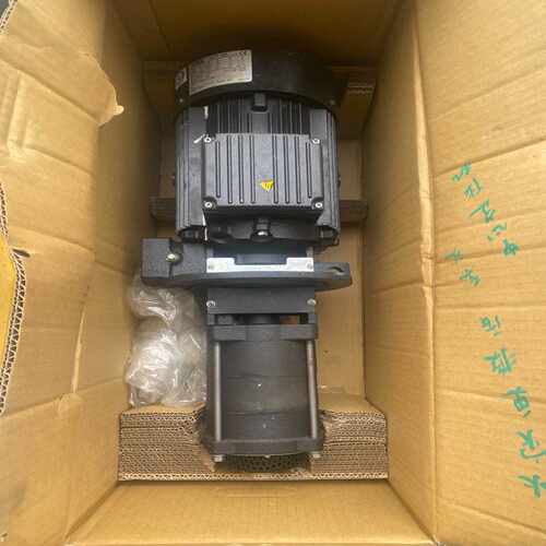 询价TERAL冷却泵VKD141AC实图拍摄