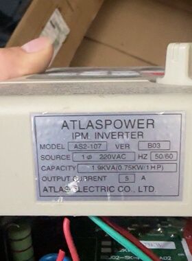 寻“”ATLASPOWER变频器AS2107单相220V输入