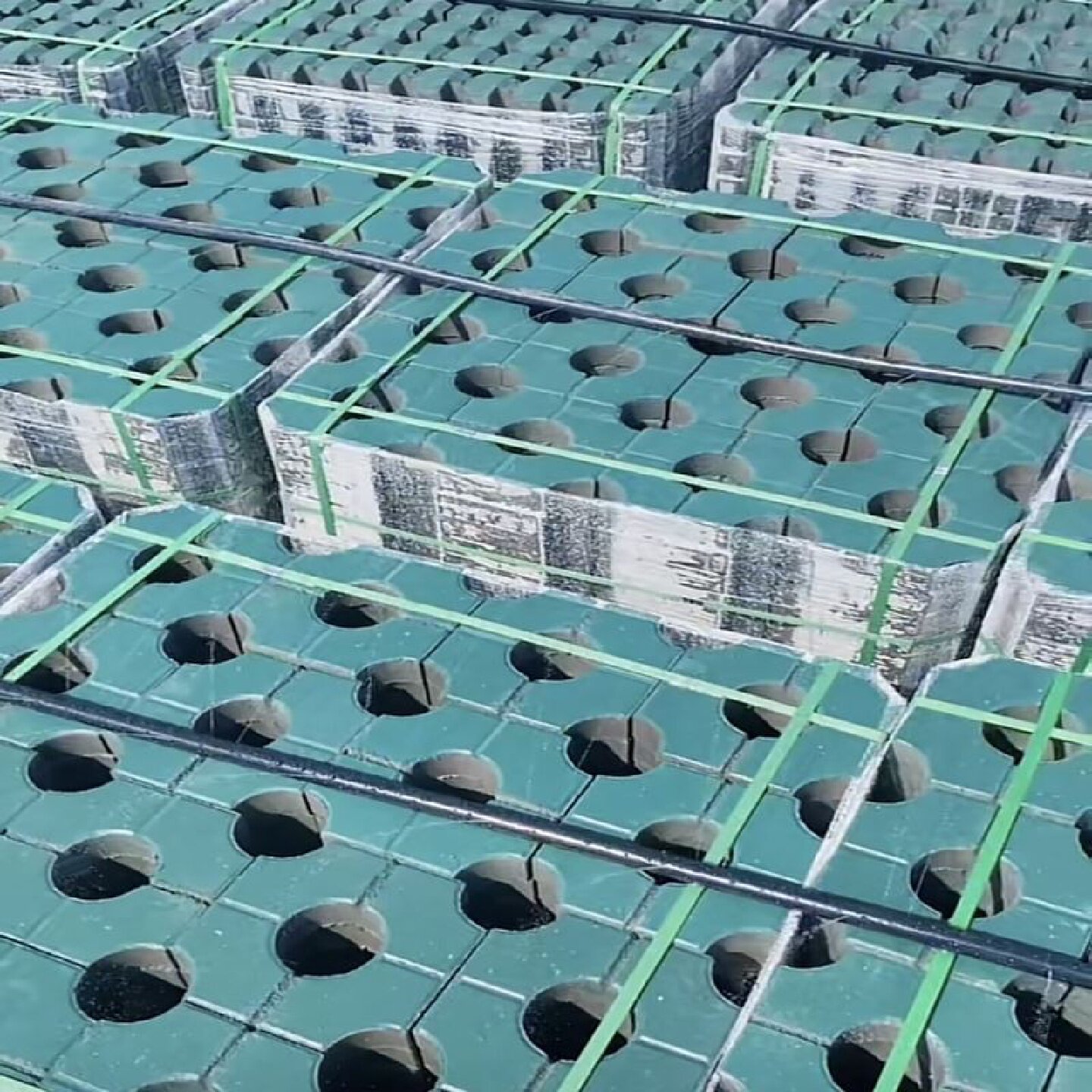 植草砖小区绿化带草坪砖8字砖停透水砖