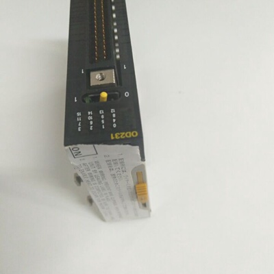 议价全新无包装OMRONCJ1W-OD231现货CJ1W-0D231质量保证，实物图