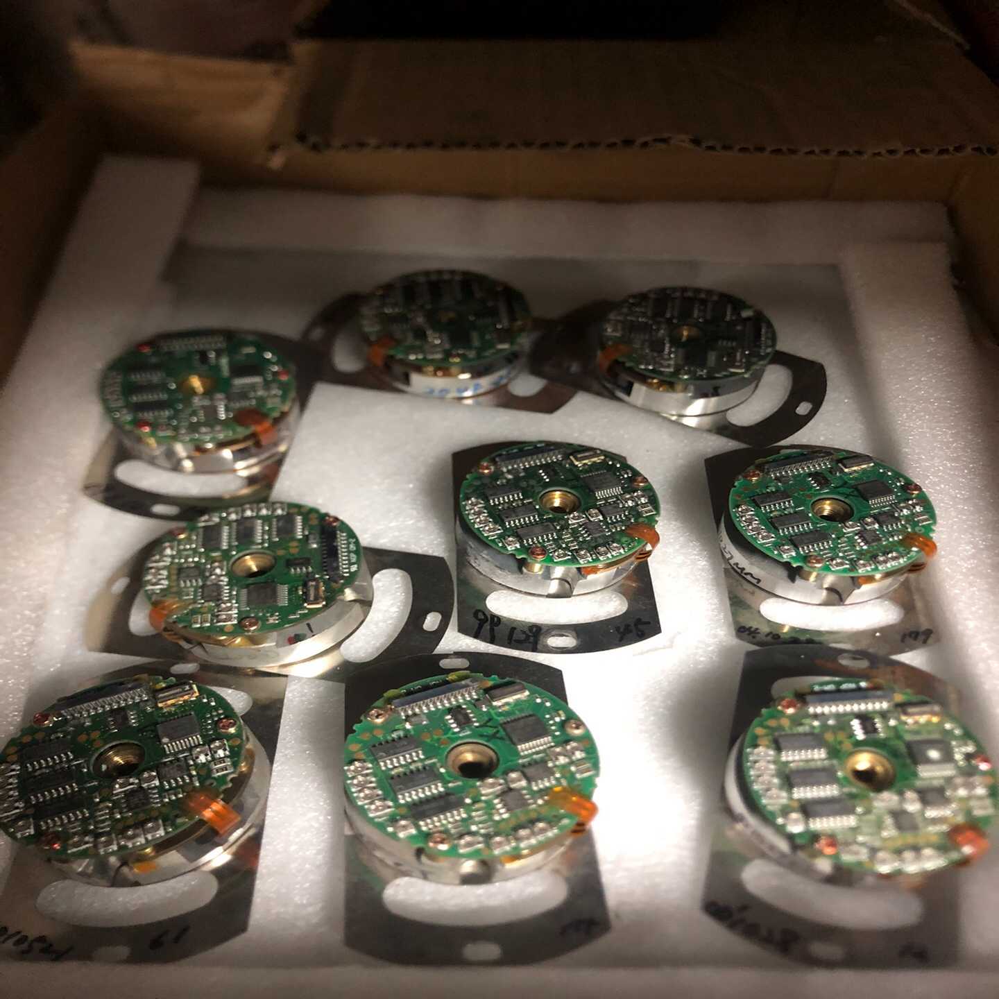 安川电机编码器UTOPE-81AWFTJ各型号都有，【落红设备】