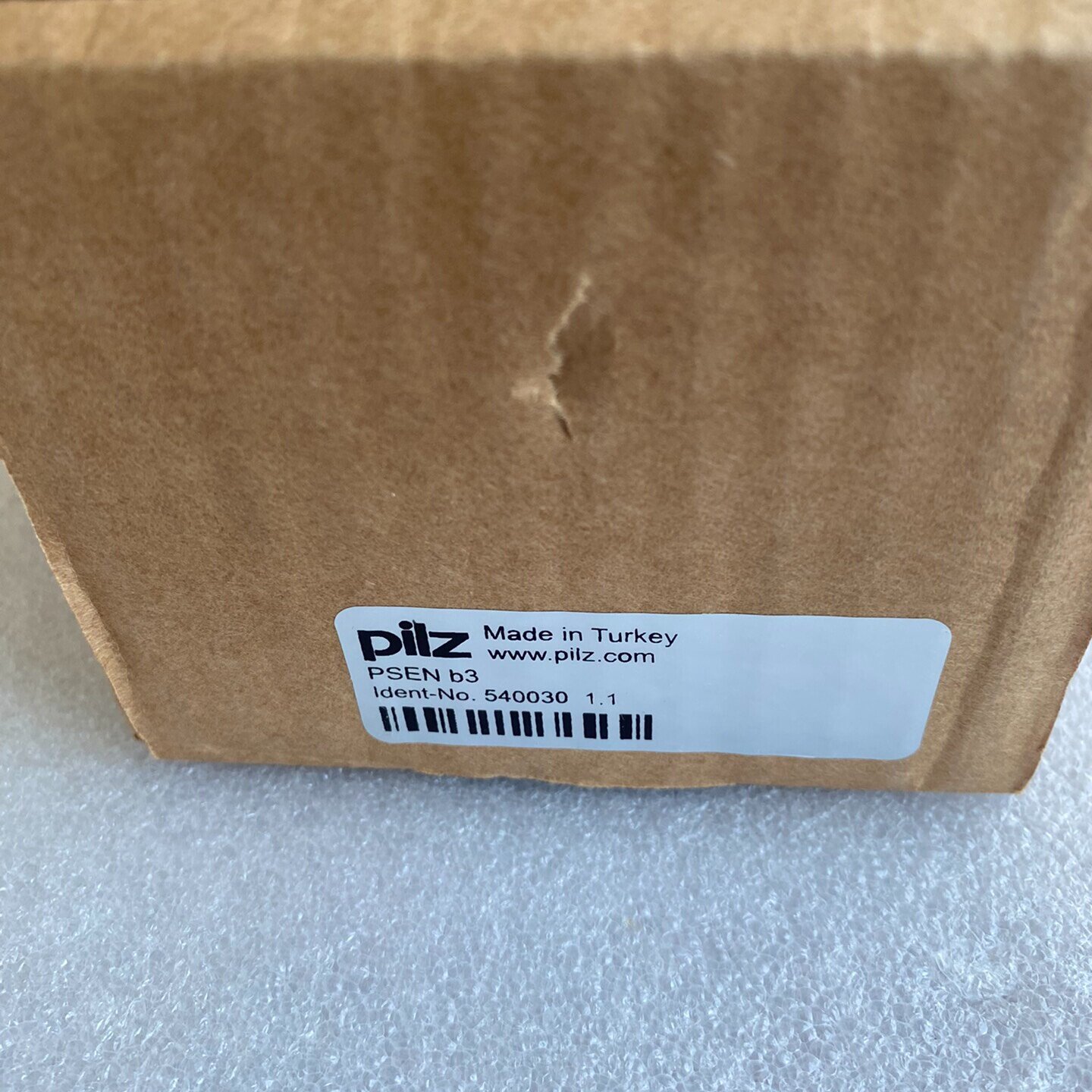 PILZ安全开关门锁 PSEN b3--议价商品