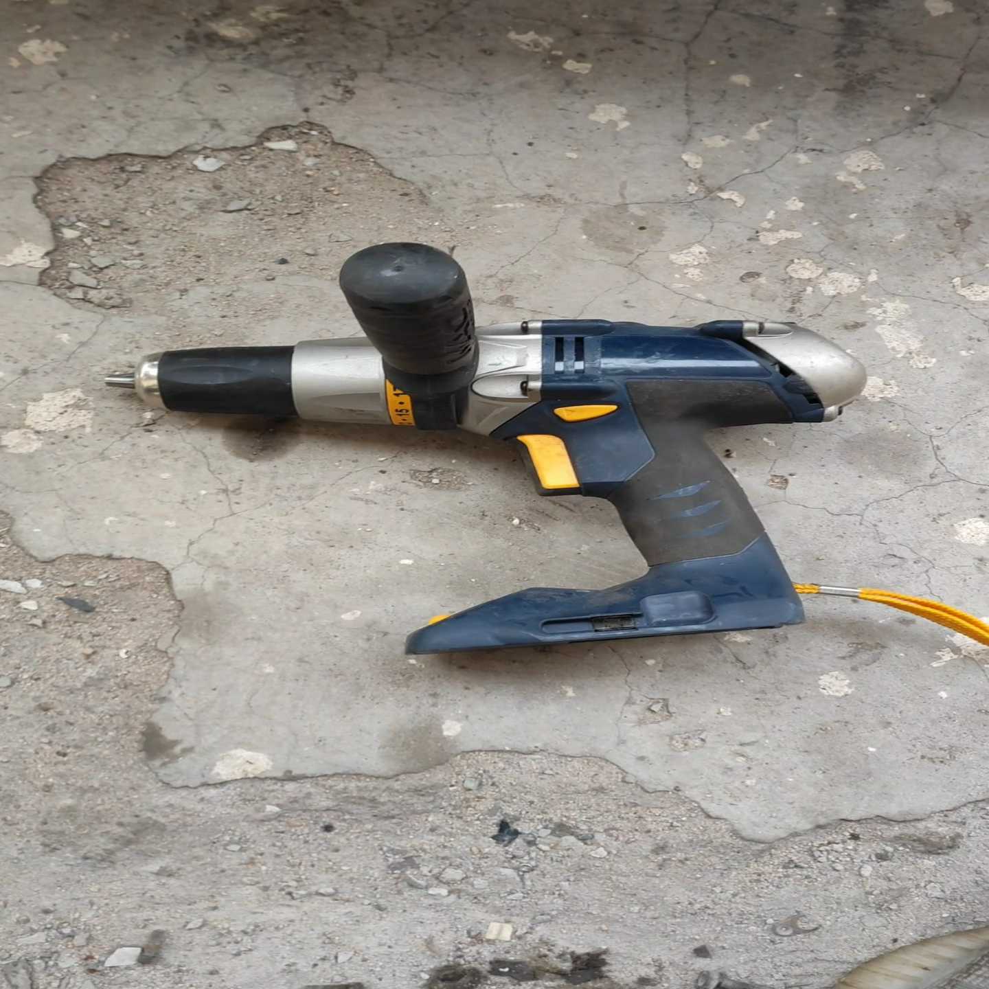 议价捷可勃斯Jacobs钻，看着好像有电锤功能，看做工非常不适用