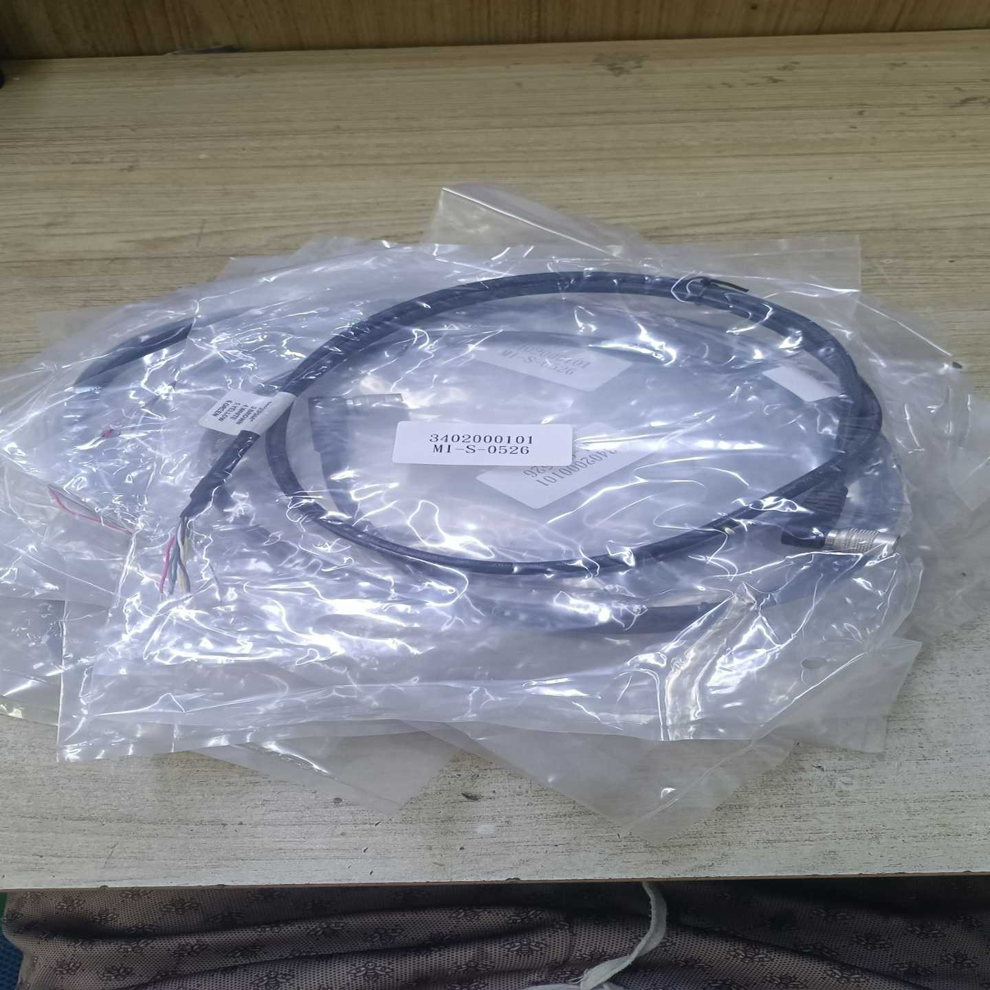 全新MI-S-0526连接线-议价