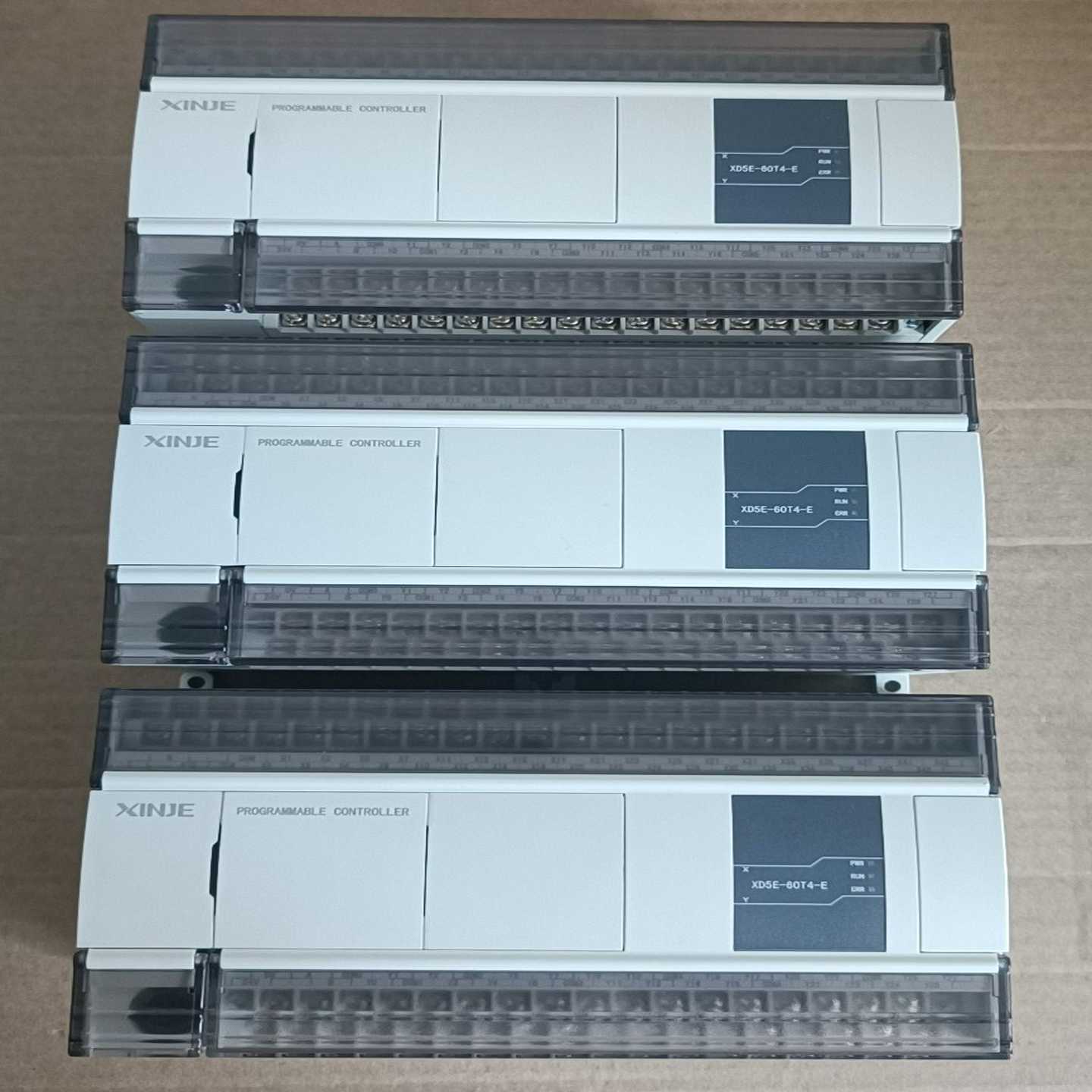 信捷XD5E-60T4-E，3只（余2只），新机未用上，9.--议价商品